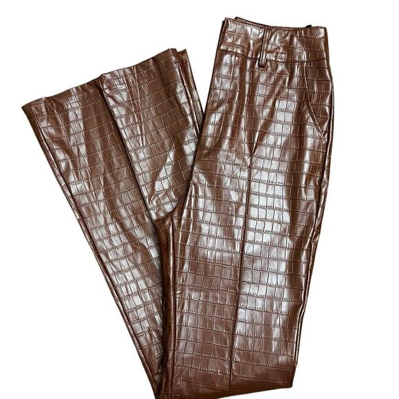 PRETTYLITTLETHING Tall Chocolate Faux Leather Croc Embossed Flare Pant Sz 6 - Picture 1 of 6